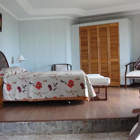 Iorana Isla De Pascua Hotel 앙가로아 객실 사진